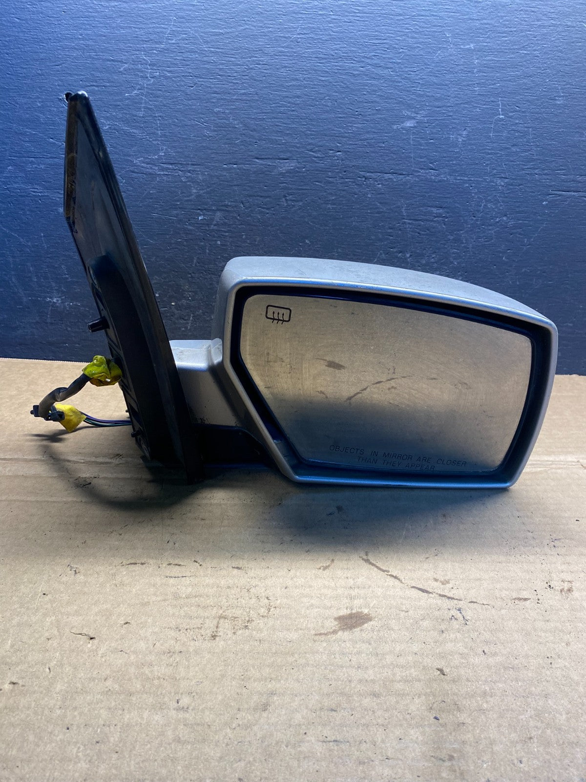 2004 to 2007 Nissan Quest Right Passenger View Door Mirror AD3354 DG9