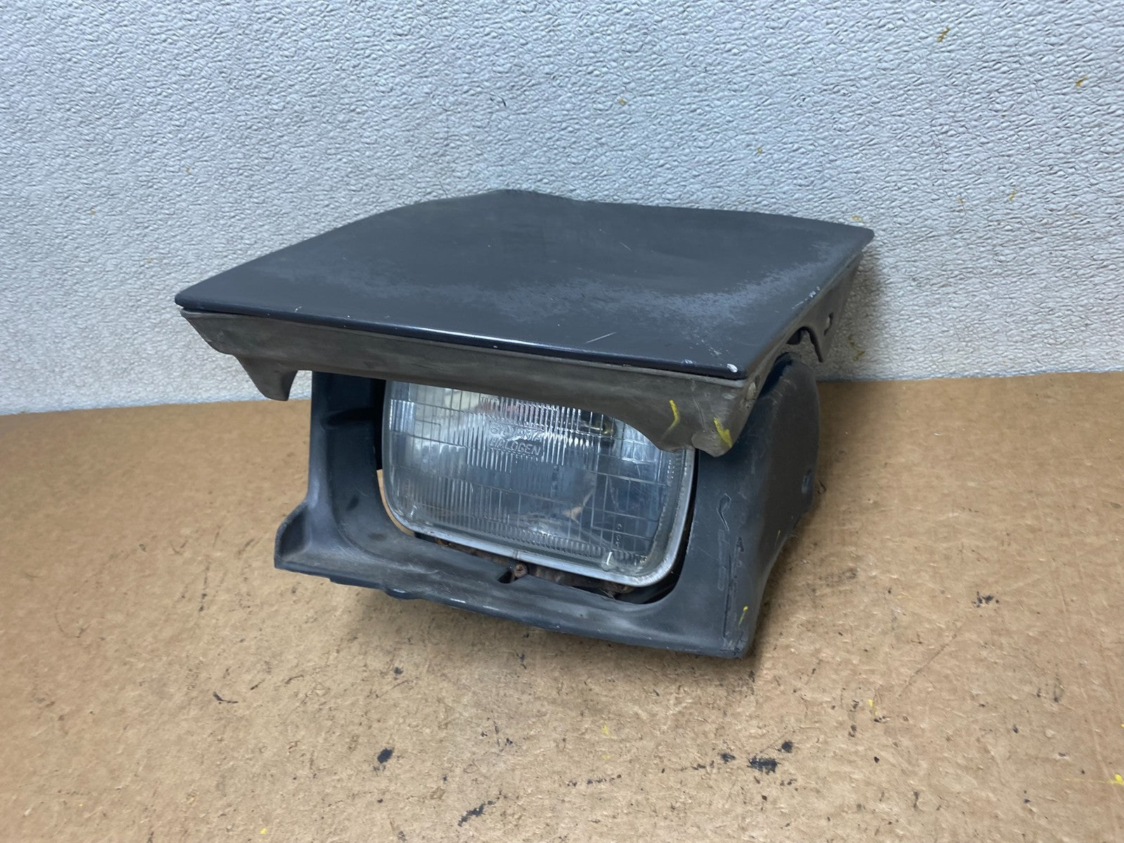 1979 to 1985 Mazda RX-7 RX7 Left Driver Lh Headlight S9282 DG1