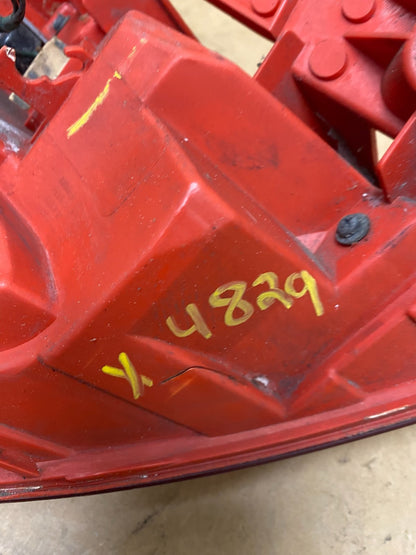 2009 2010 Nissan Murano Right Passenger Rh Side Tail Light Oem X4829 DW8