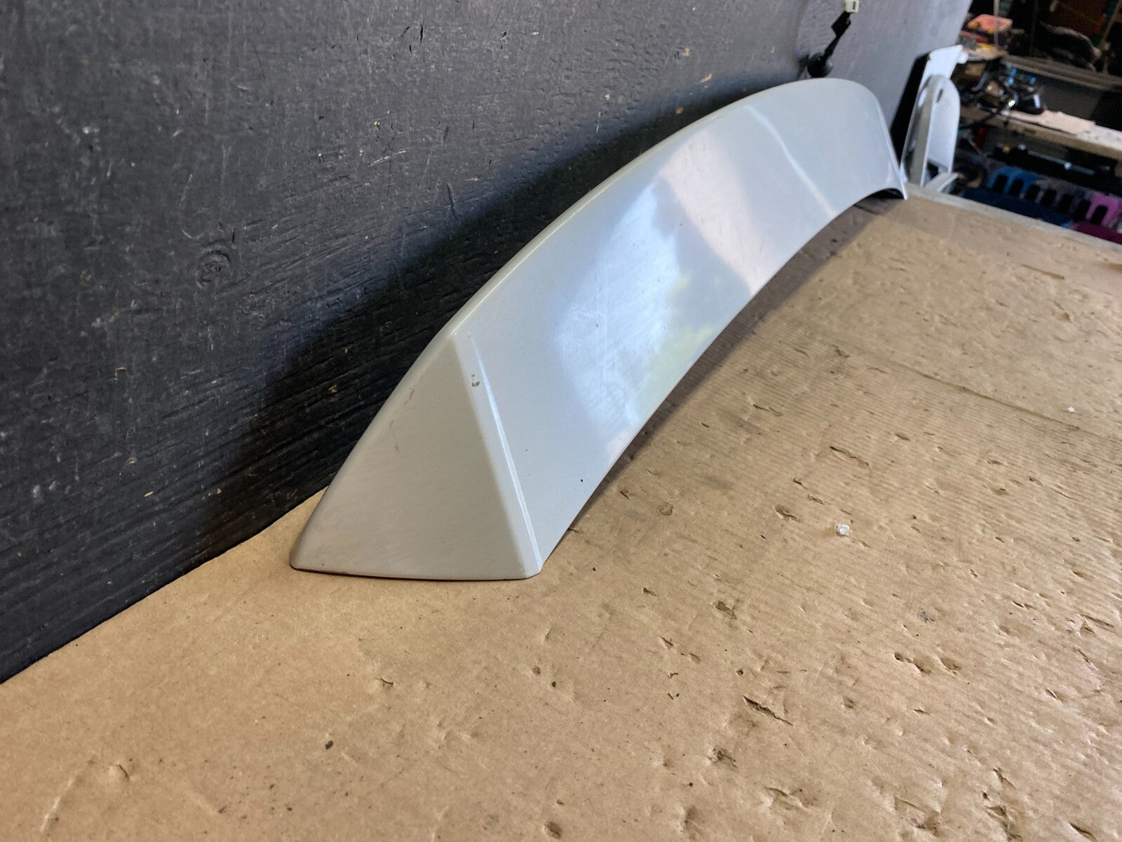 2007 to 2013 Mitsubishi Outlander Rear Spoiler 3RD Brake Light N57142