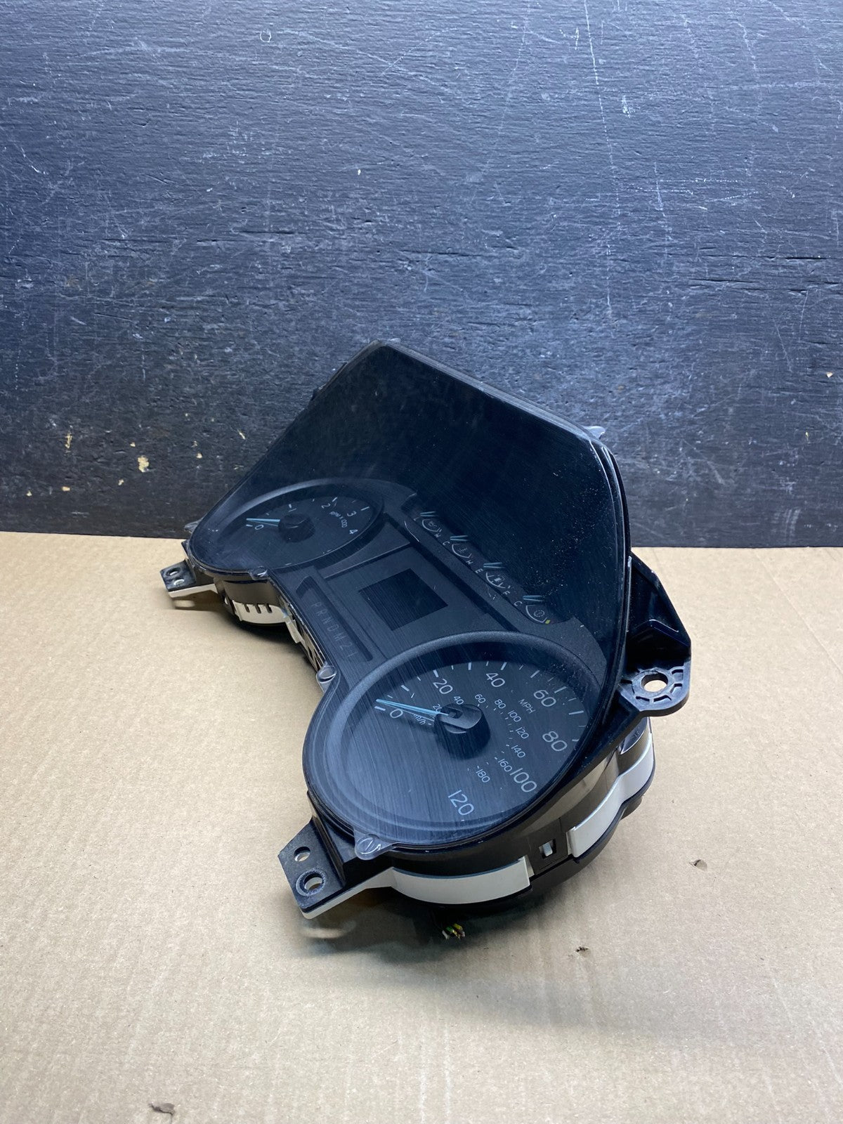 2022 Ford E350 Gauge Speedometer Cluster ai4929 DG2