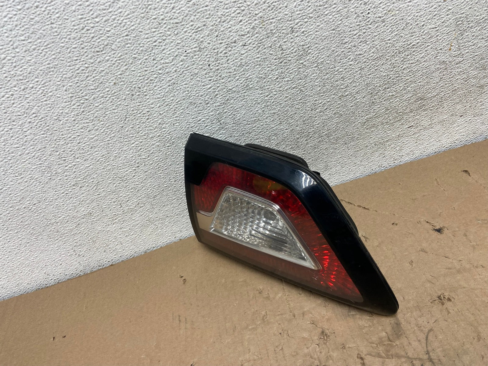2013 2017 Chevrolet Traverse Right Passenger RH Inner Tail Light AF3310 LK1