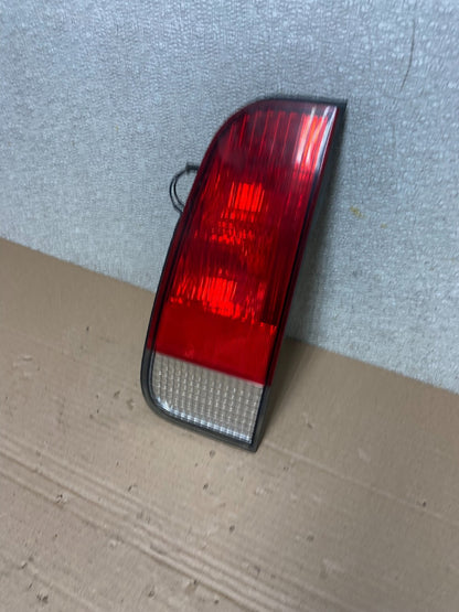 2003 to 2005 Lincoln Aviator Right Passenger Inner Tail Light Side OEM AB1043 LK1