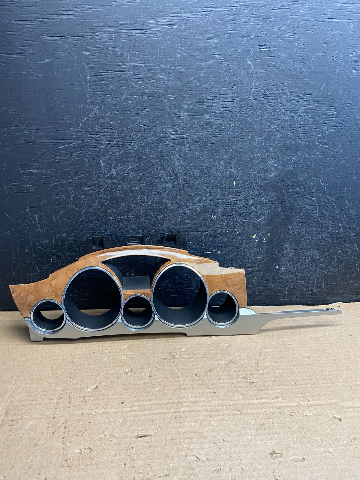 2008 to 2012 Buick Enclave Speedometer Head Cluster Bezel AF2604 DG0