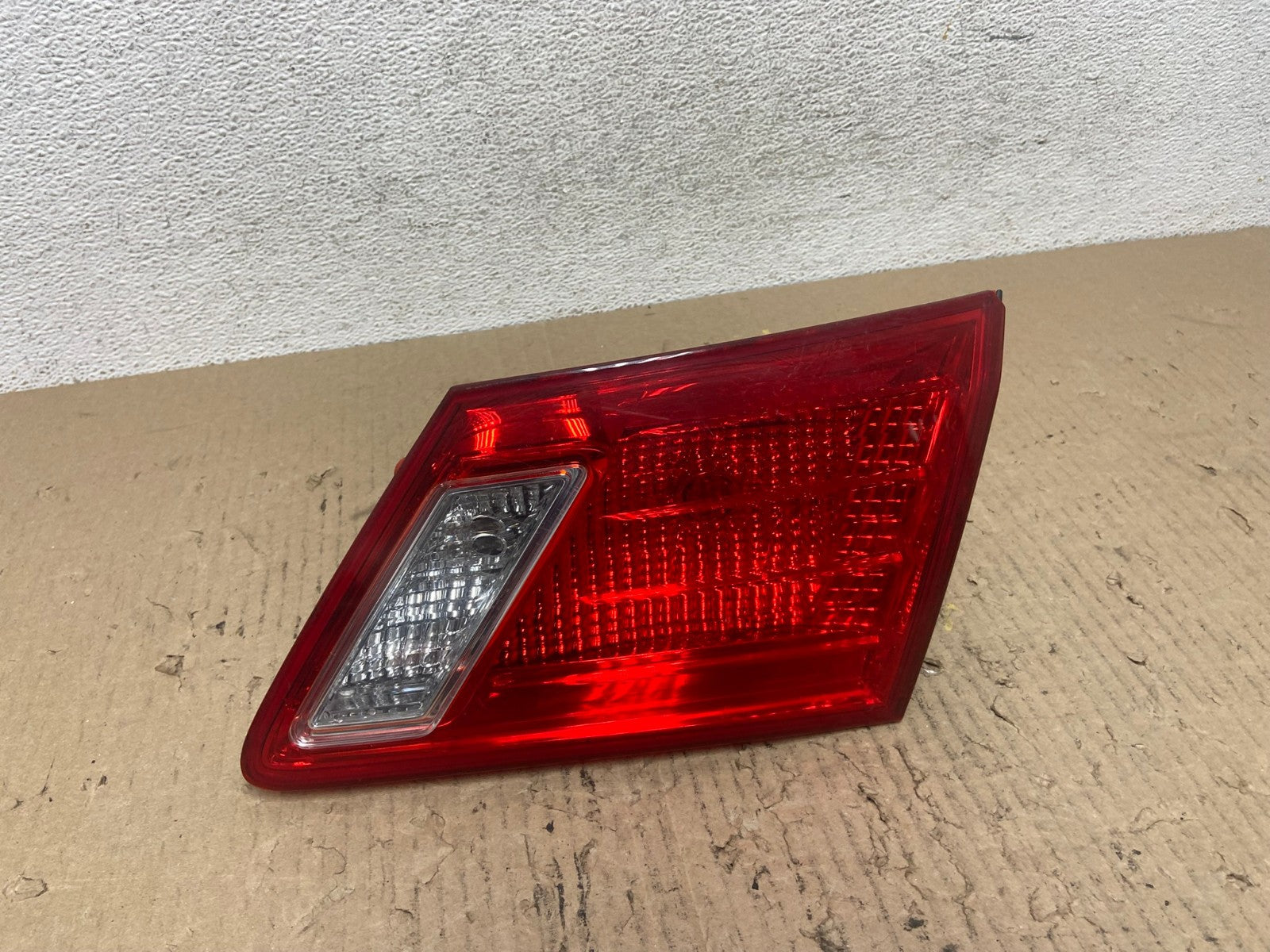2007 2008 2009 Lexus Es350 Right Passenger RH Inner Tail Light AF7040 LK0