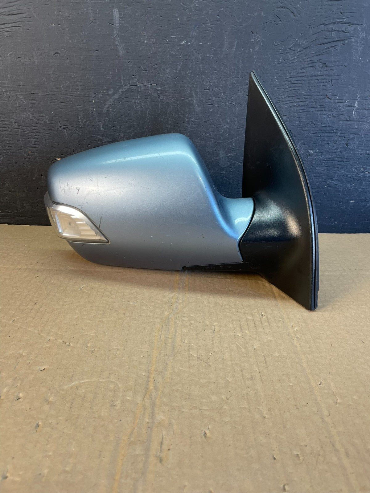 2009 to 2014 Kia Sedona Right Passenger Rh Side Door Mirror AC9801 DW0