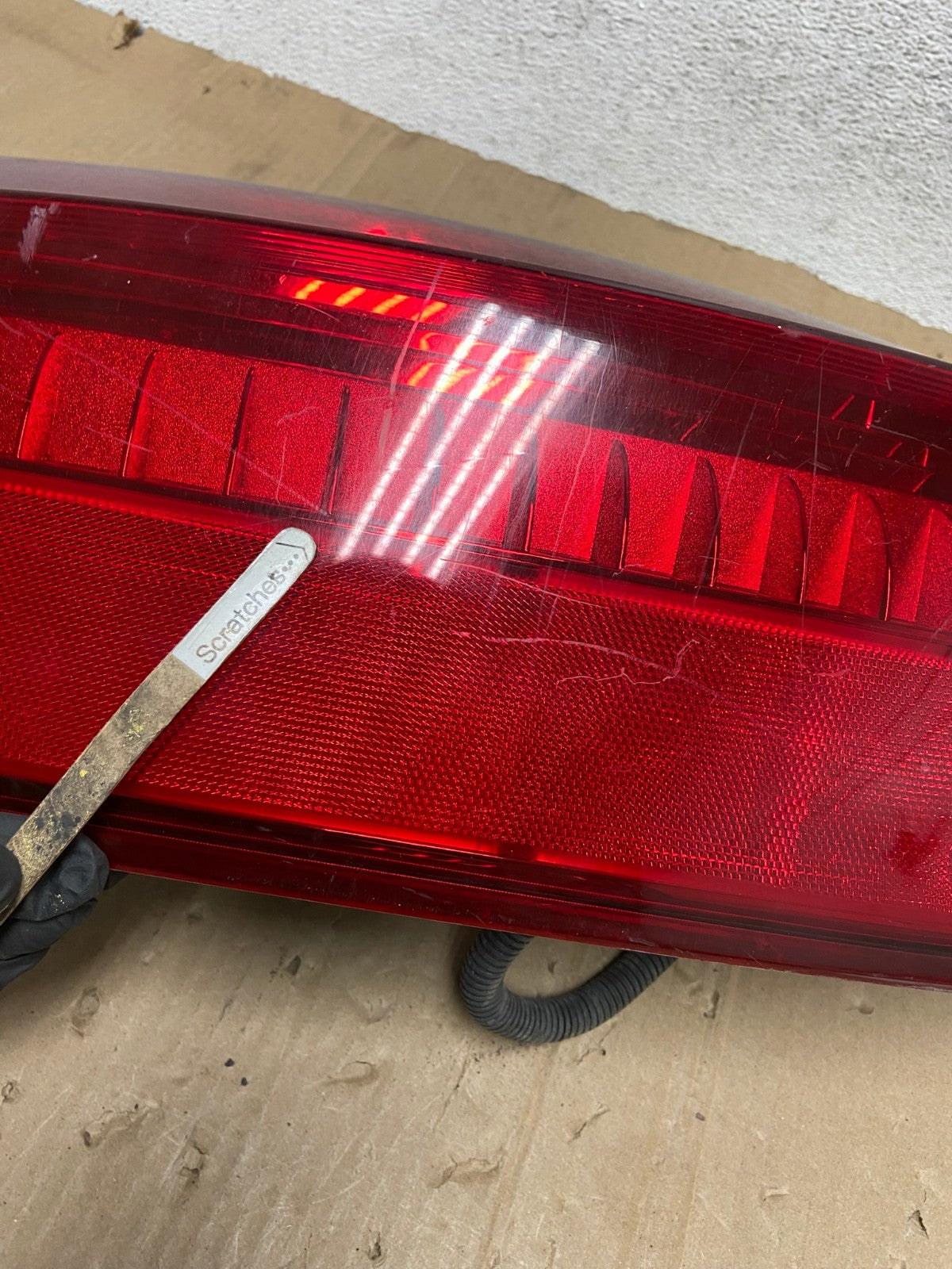 2007 to 2014 Cadillac Escalade Left Driver LH Side Tail Light AE9260 LK3