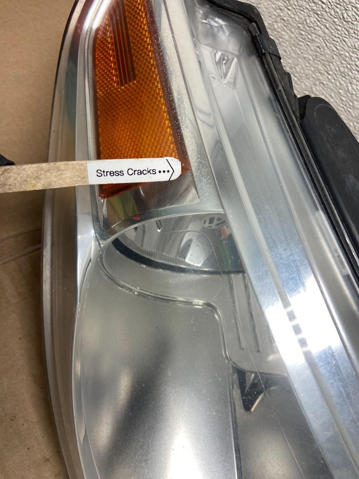 2009 to 2012 Volkswagen CC Right Passenger RH Headlight Halogen Oem AA9581 DW3