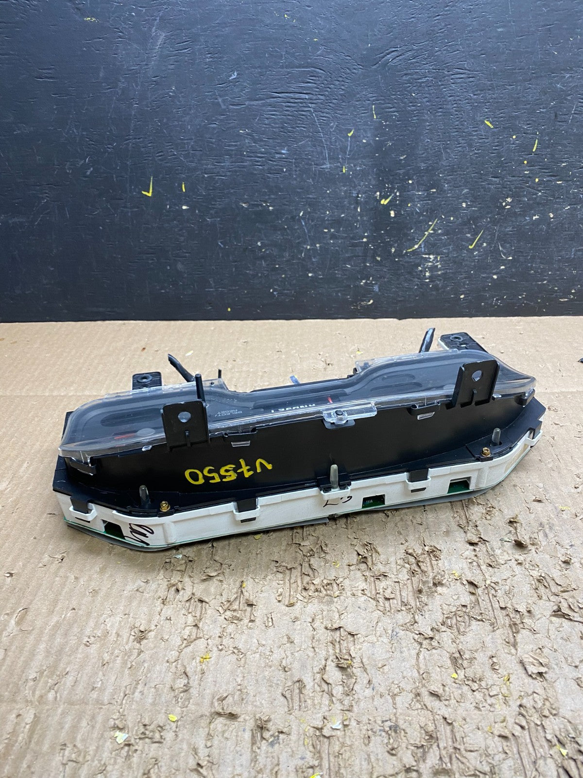 2004 2005 Ford Explorer Speedometer Cluster Gauge Oem V7550 DG4