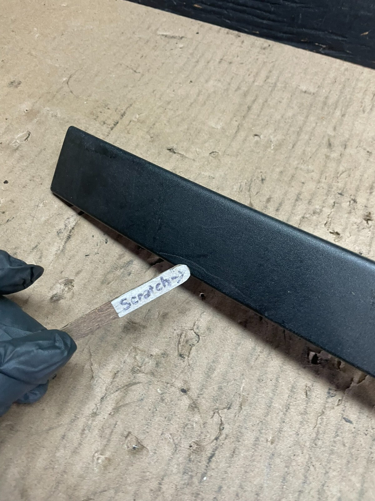 2016 to 2019 Ford Explorer Interceptor Rear Tailgate Molding With Camera M61413