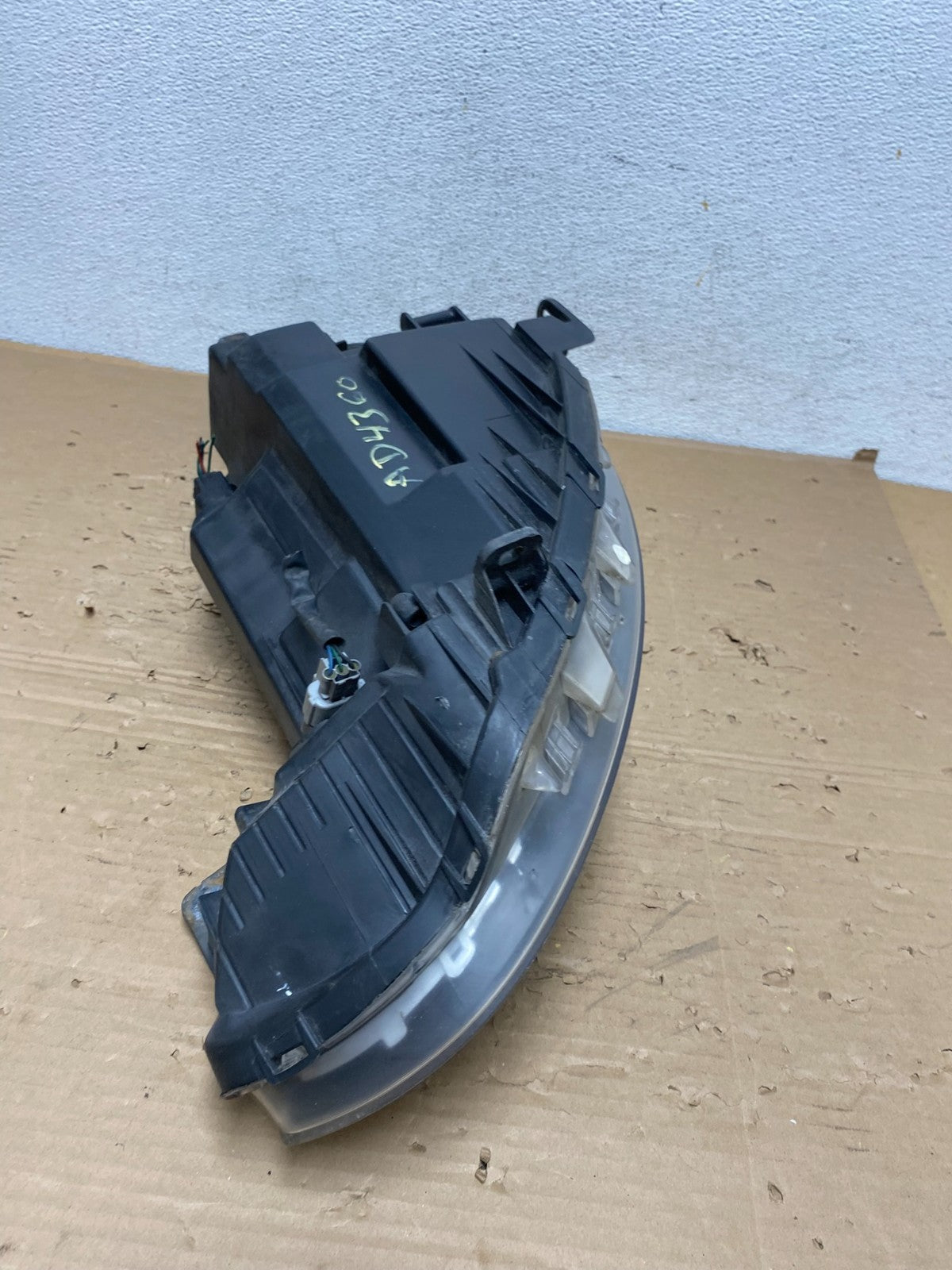 2013 to 2017 Hyundai Accent Right Passenger RH Side Headlight AD4360 DW8