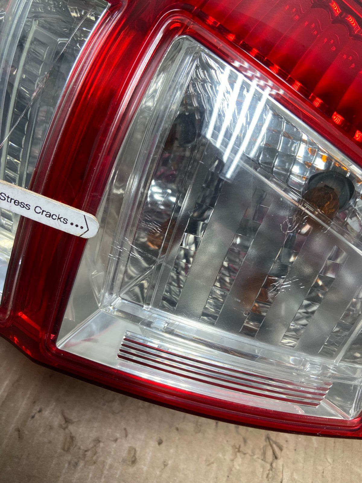 2007 - 2011 Honda Cr-v Crv Left Driver Lh Side Tail Light AE9801 LK4