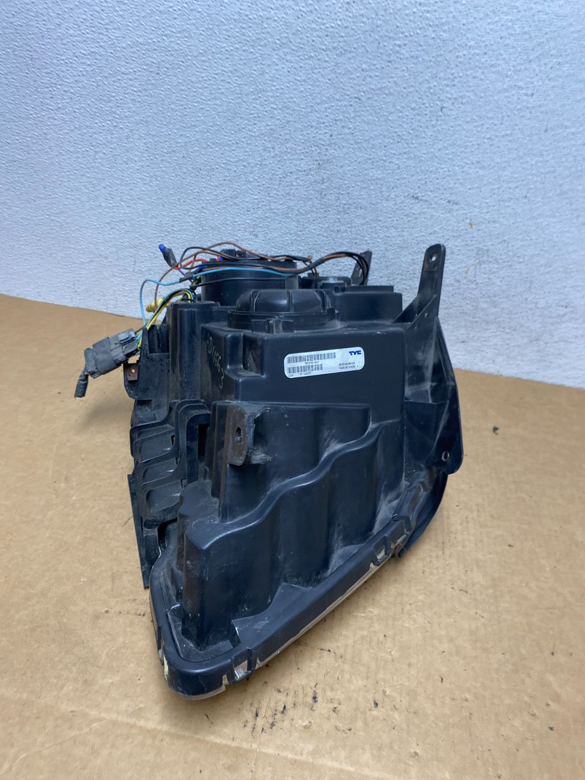 2010 to 2015 GMC Terrain Halogen Left Driver Lh Side Headlight TYC AD4663 DW6