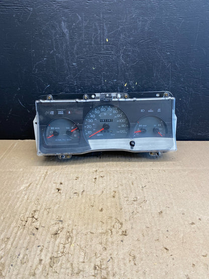 2001 to 2005 Mercury Grand Marquis Speedometer Cluster Gauge Oem AC4652 DG0