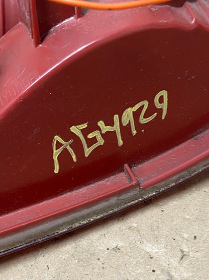 2001-2003 Sedan Hyundai Elantra Left Driver Lh Side Tail Light AG4929 LK10