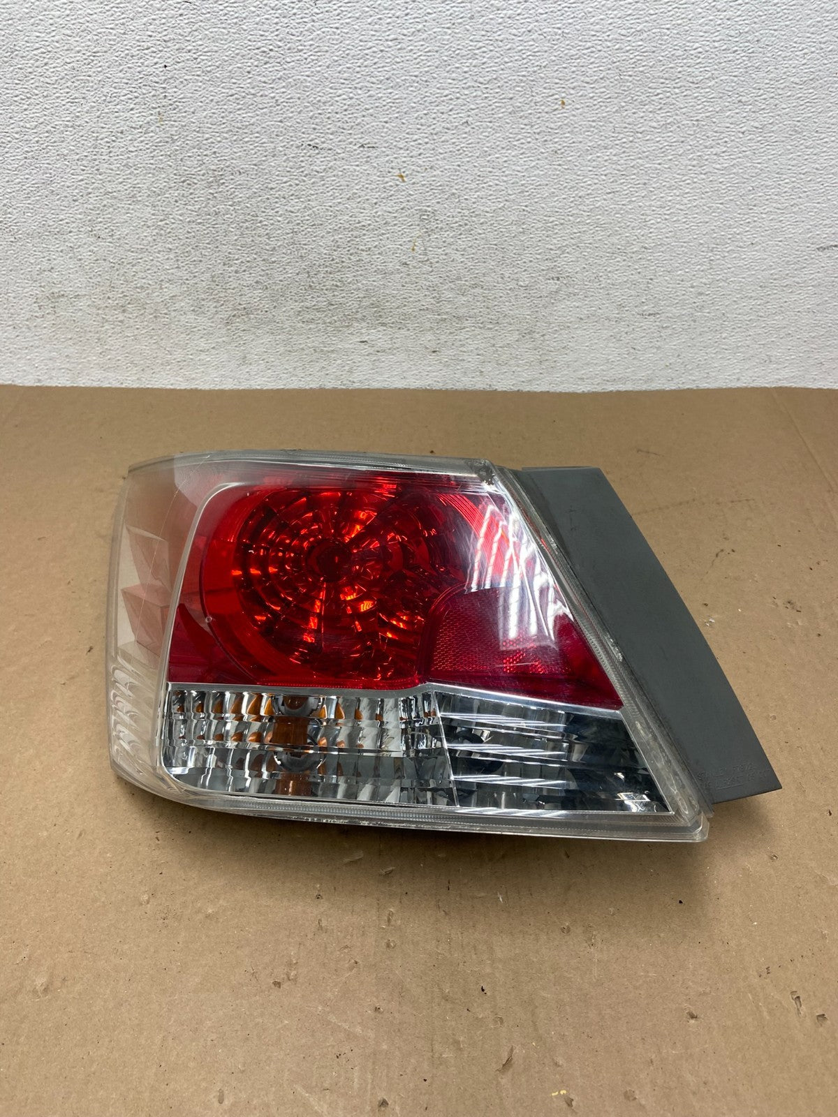 2008 to 2012 Honda Accord Sedan Tail light Left Driver LH Side AD6480 DW0