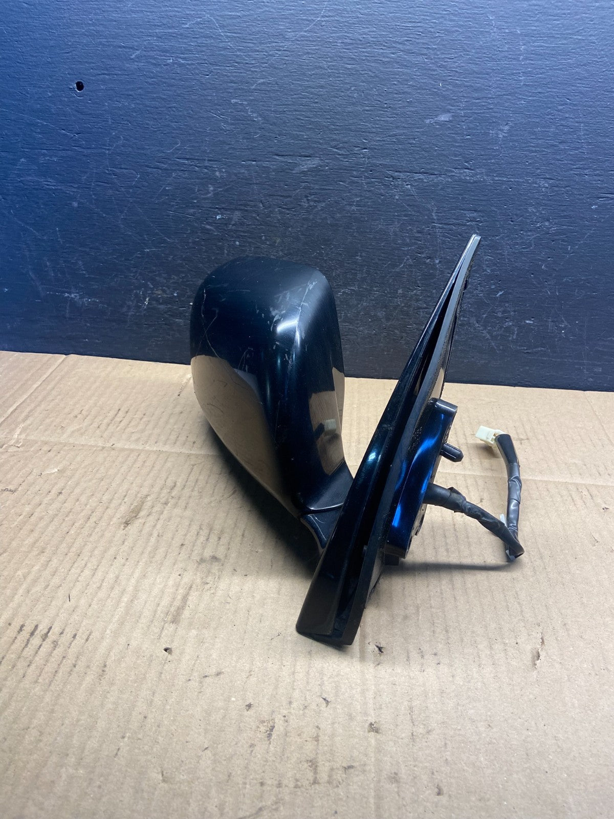 2001-2007 Toyota Highlander Right Passenger RH View Door Mirror AD2945 DG2