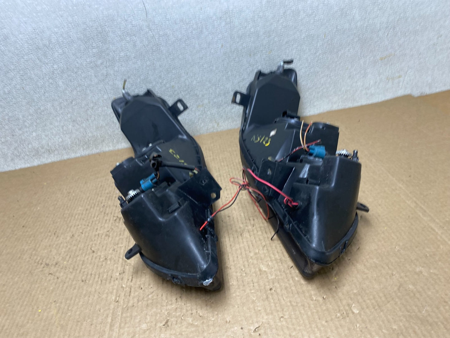 1998 to 2002 Honda Accord Black LED Left+Right Set Side Headlights W5123 DG10