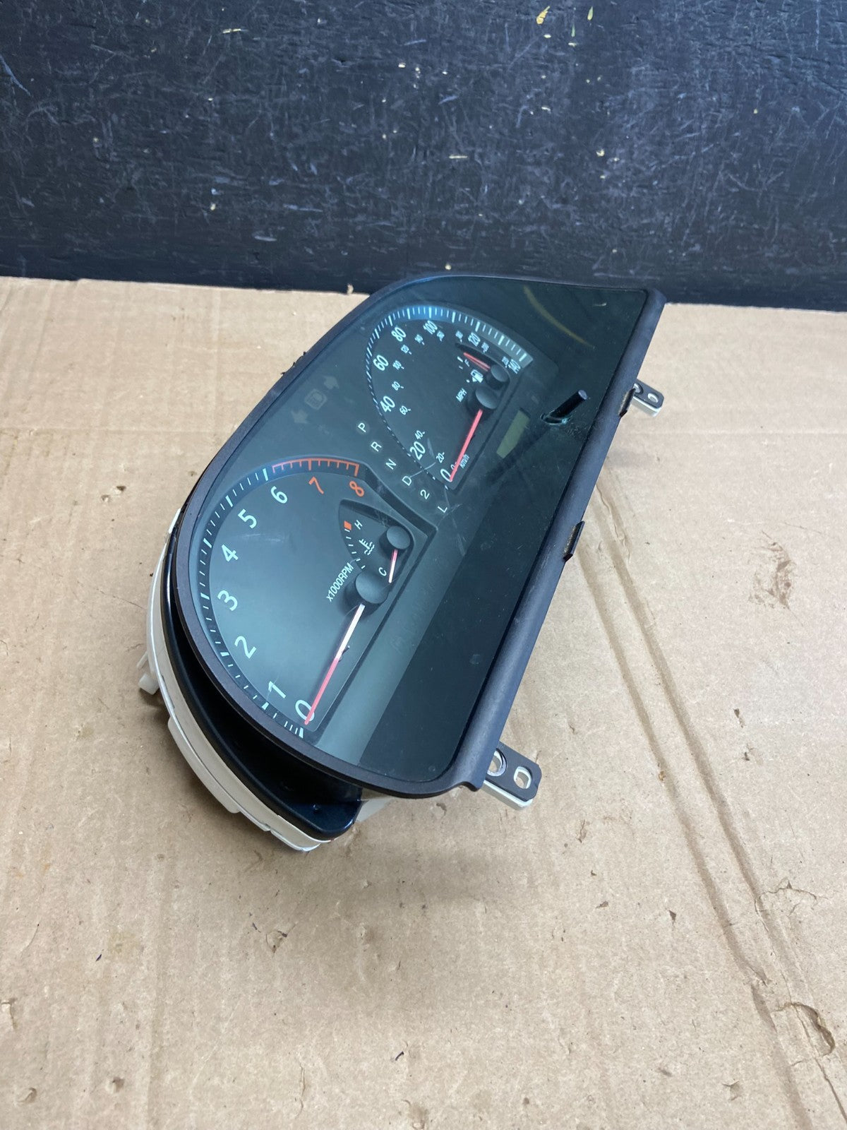 2002 2003 2004 Toyota Camry Speedometer Instrument Cluster AD7145 DG2