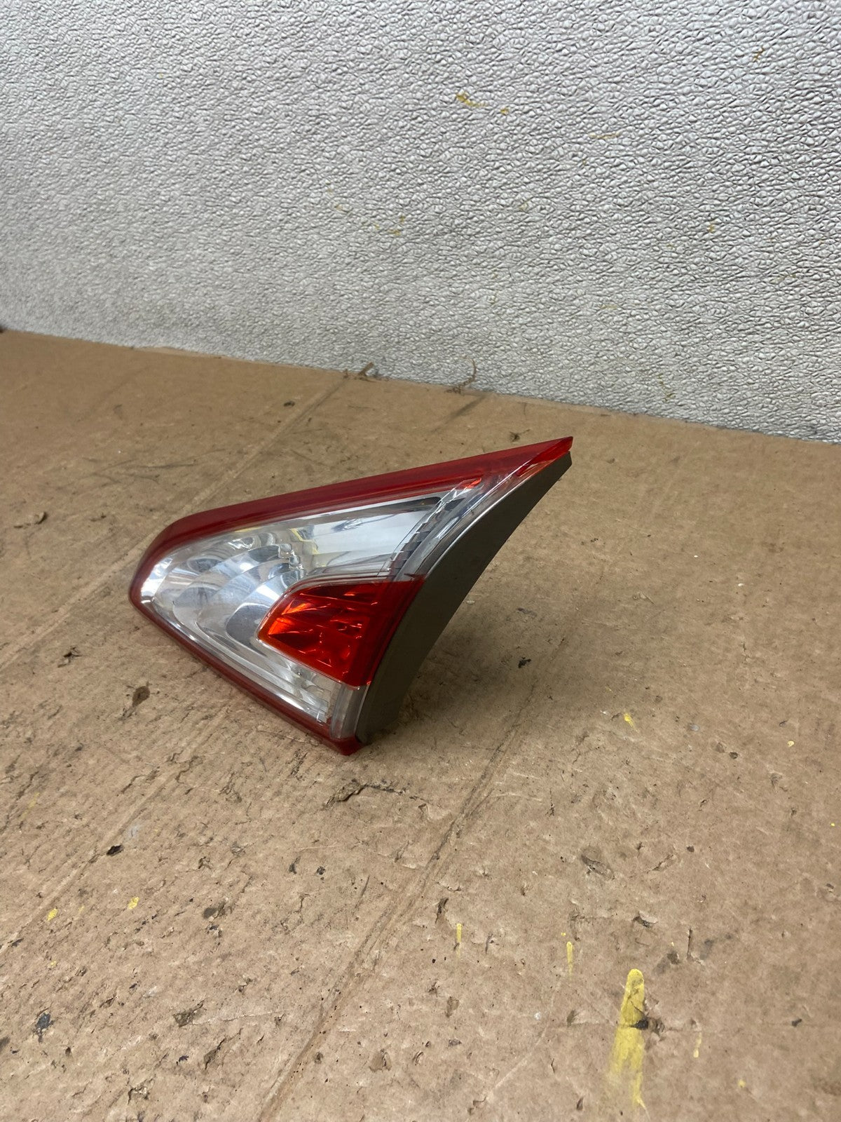 2011-2014 Nissan Murano Right Passenger RH Side Inner Tail Light Oem AA36061