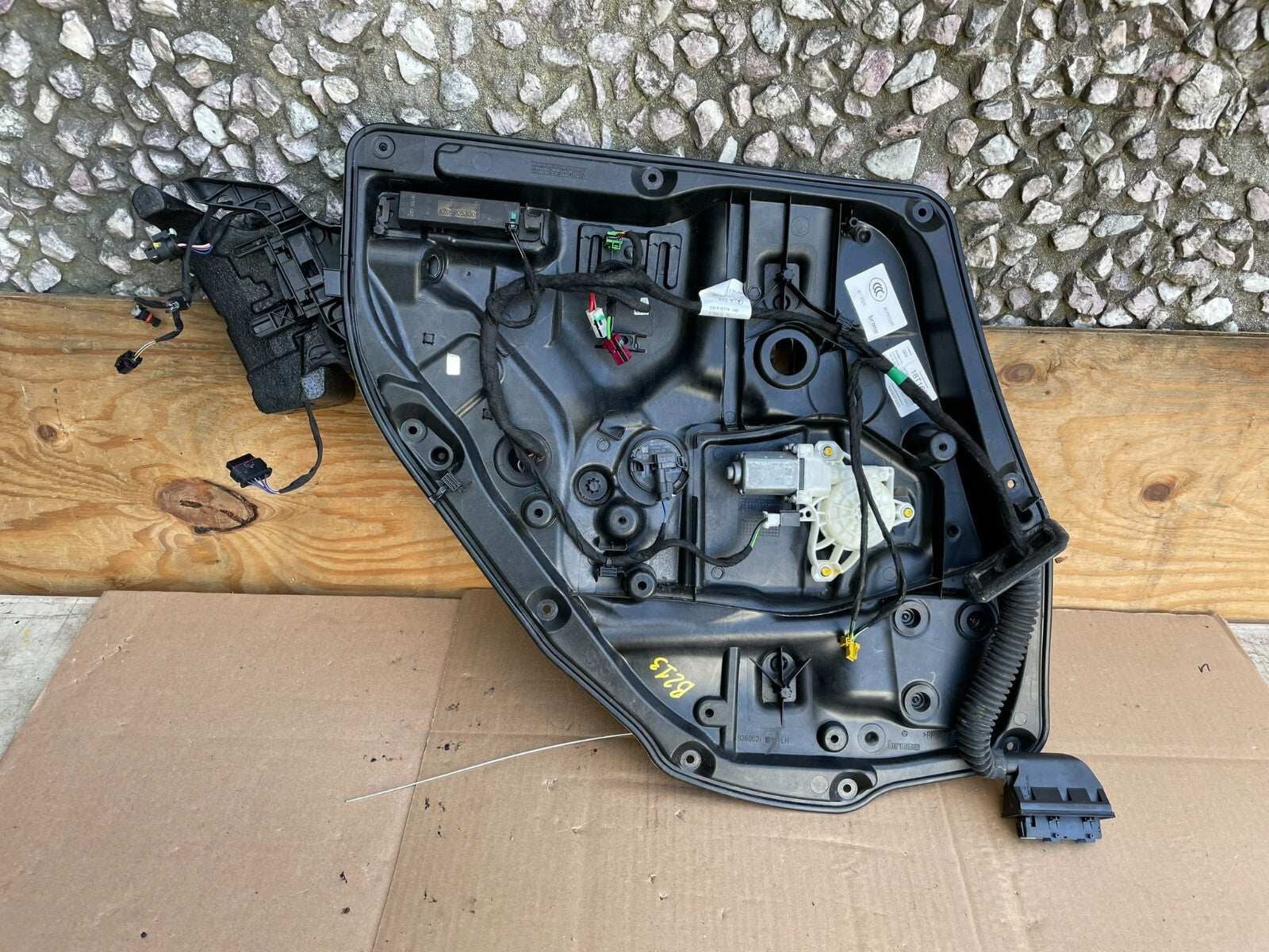 2014 to 2017 Mercedes S550 V222 Left Driver Rear Window Regulator OEM L82370