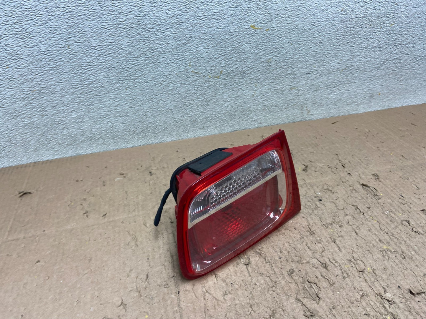 2013-2016 Chevrolet Malibu Left Driver Lh Side Inner Tail Light Oem Y5034 DW2