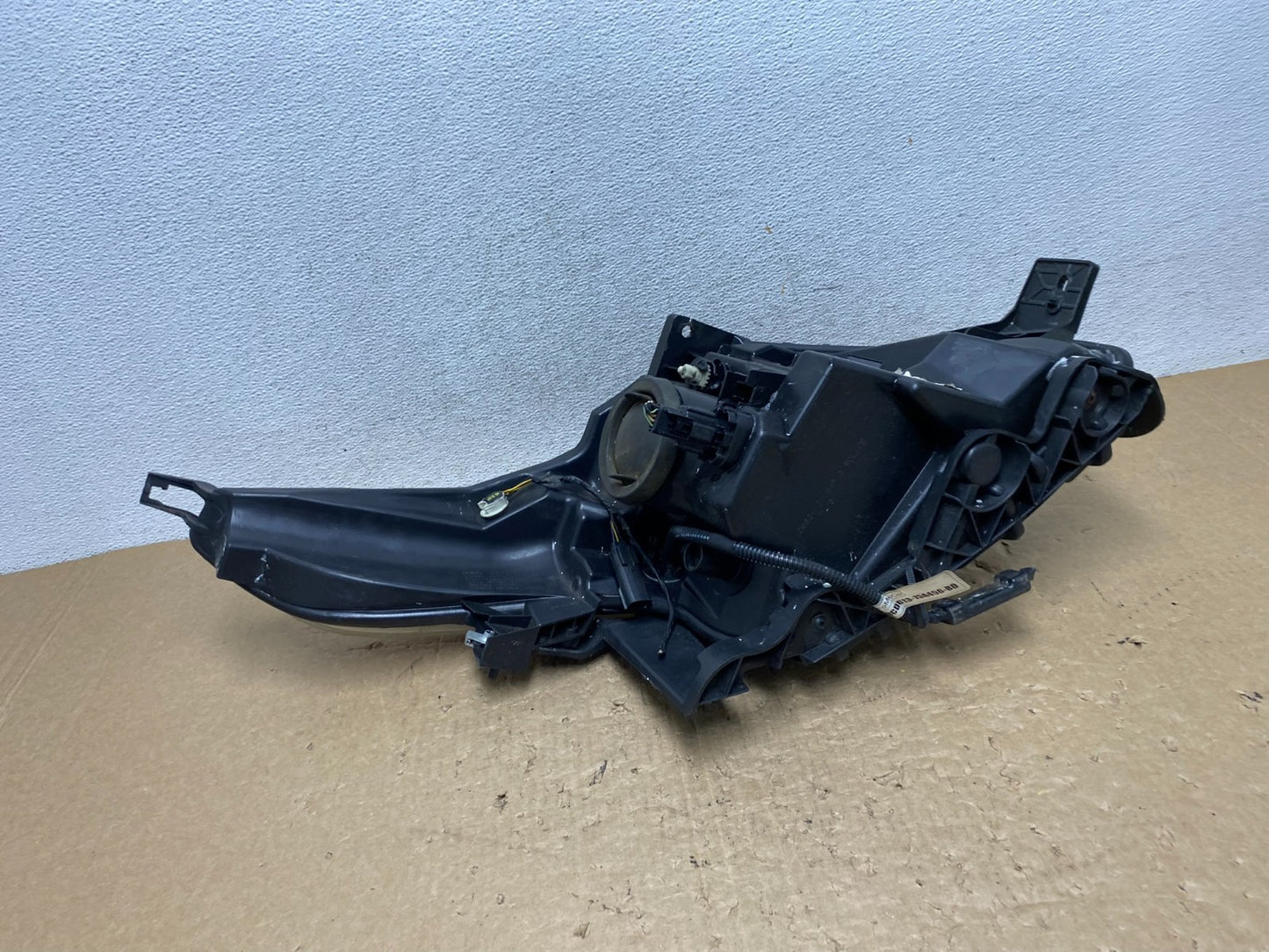 2011 to 2015 Ford Explorer Police Left Driver LH Halogen Headlight AF8080 DW8