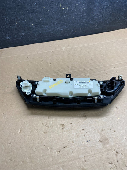 2013 to 2018 Nissan Pathfinder Radio Audio Climate Control AG5203 DG6