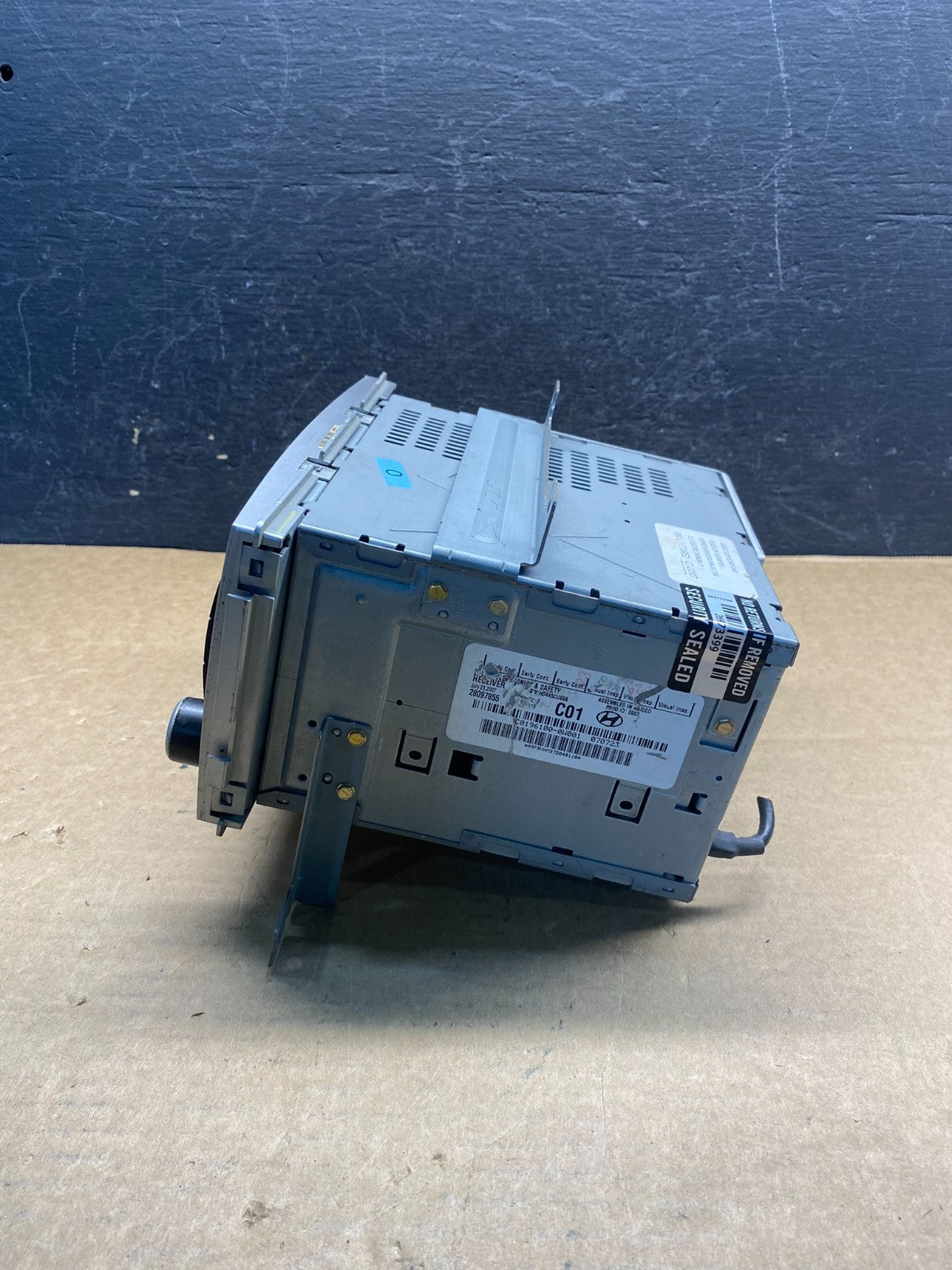 2007 to 2009 Hyundai Santa Fe AM/FM Radio CD Player AF6578 DW1