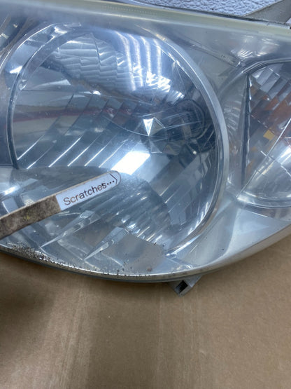 2005 to 2008 Pontiac Vibe Left+Right Side Headlights Halogen AF9906 DW4
