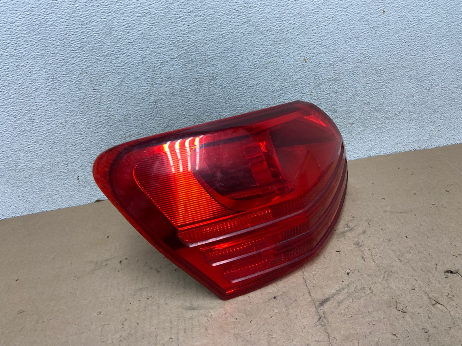 2008 to 2015 Nissan Rogue Left Driver Lh Side Tail Light AG5512 LK2