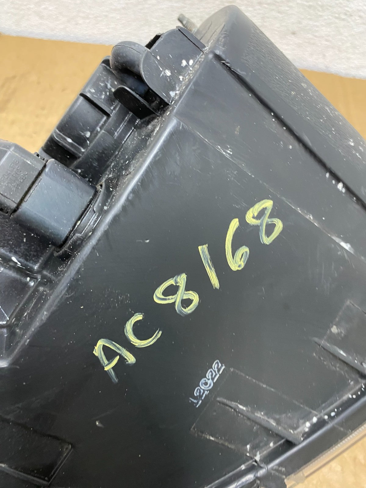 2007 2008 2009 Hyundai Santa Fe Left Driver LH Halogen Headlight AC8168 DW9