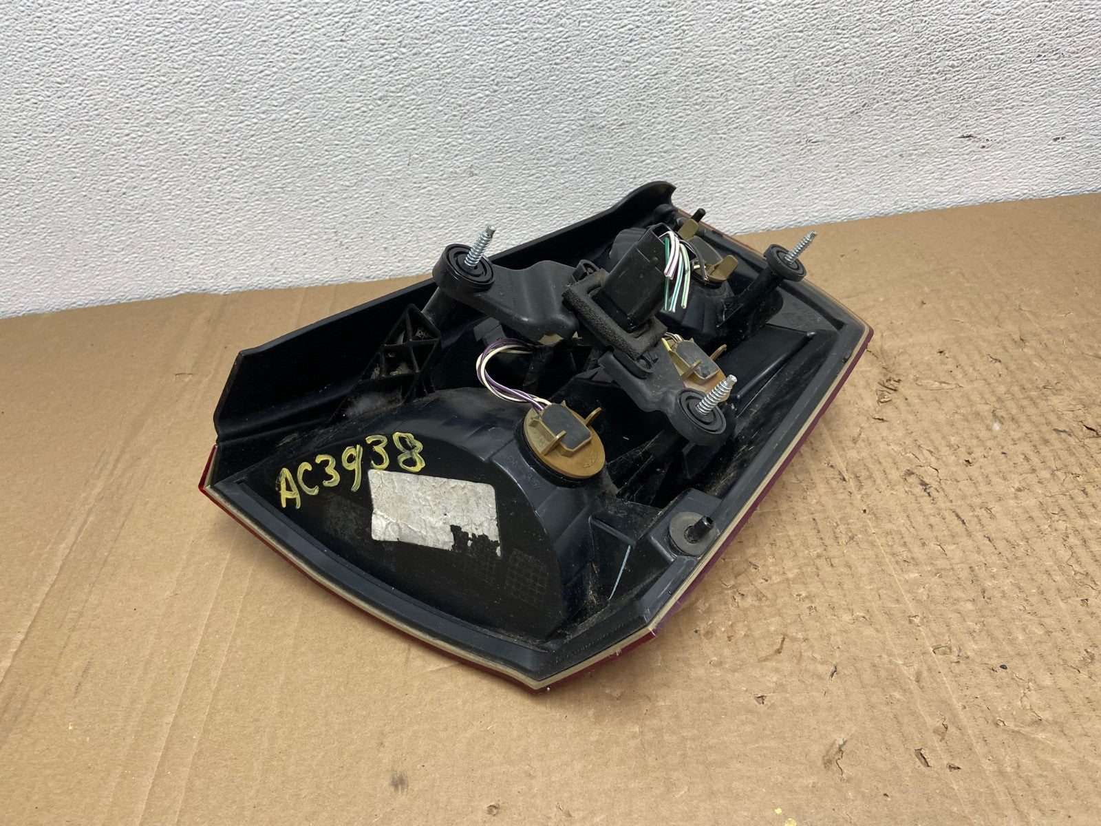 2008 2009 2010 Chrysler 300 Left Driver LH Side Tail Light OEM AC3938 LK4