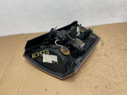 2008 2009 2010 Chrysler 300 Left Driver LH Side Tail Light OEM AC3938 LK4