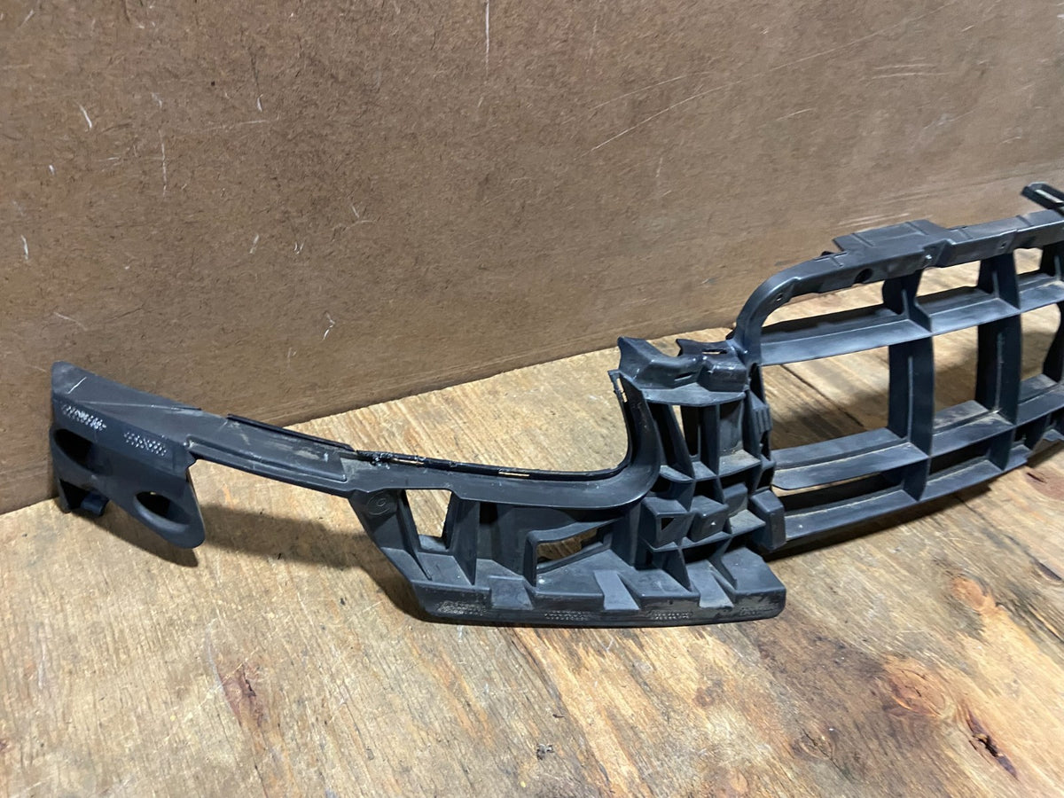 2005 to 2008 Audi A6 Front Bumper Cover Reinforcement AF54631