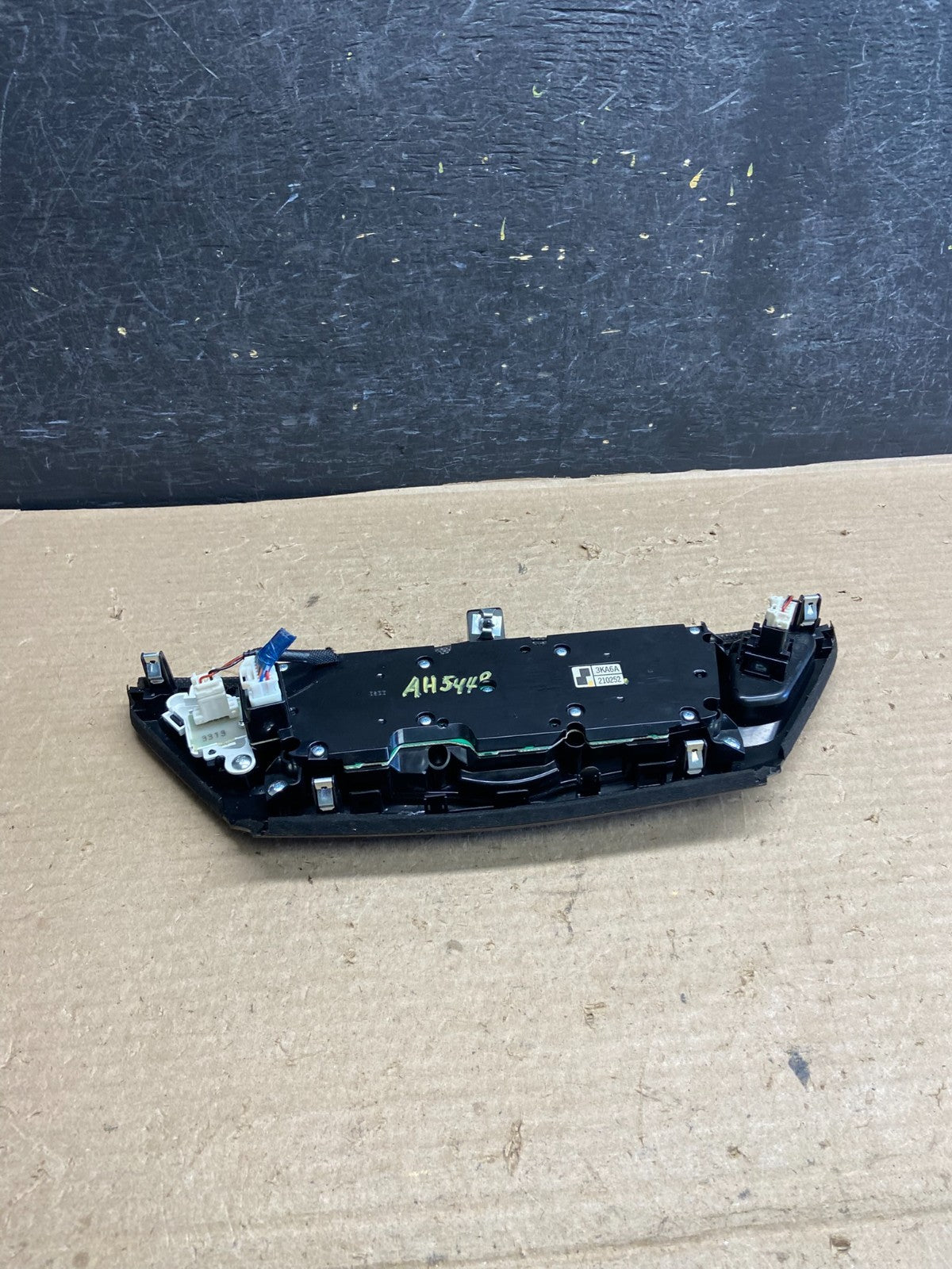 2013-2016 Nissan Pathfinder AC Heat Temp Climate Control AH5440 DG3
