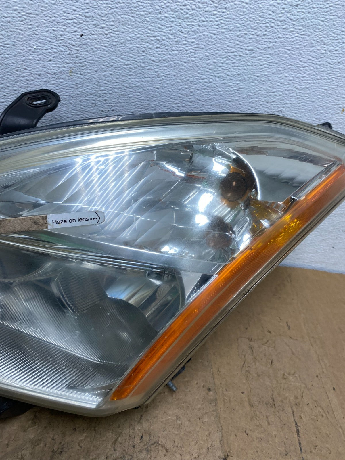 2008 to 2013 Nissan Rogue HID Xenon Headlight Left Driver Lh Side AD0702 DW4