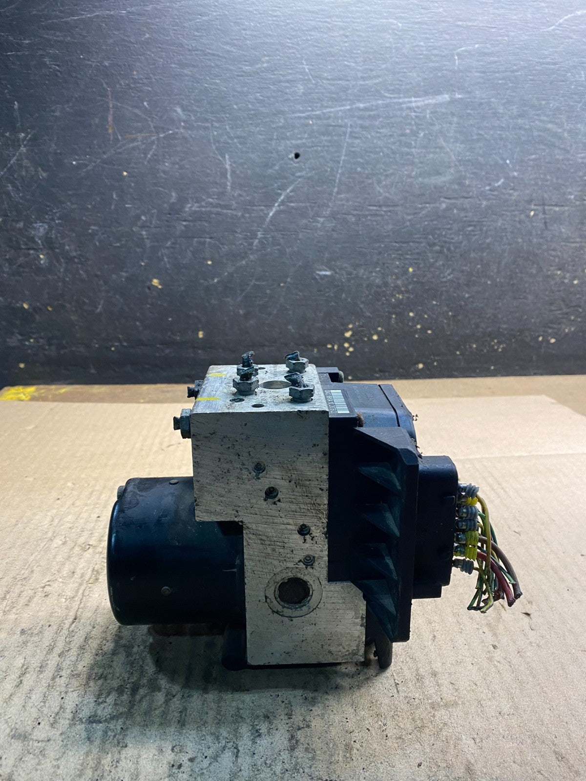 1998 1999 Mercedes E300 E320 ABS Anti Lock Brake Pump Module z4650 DG1