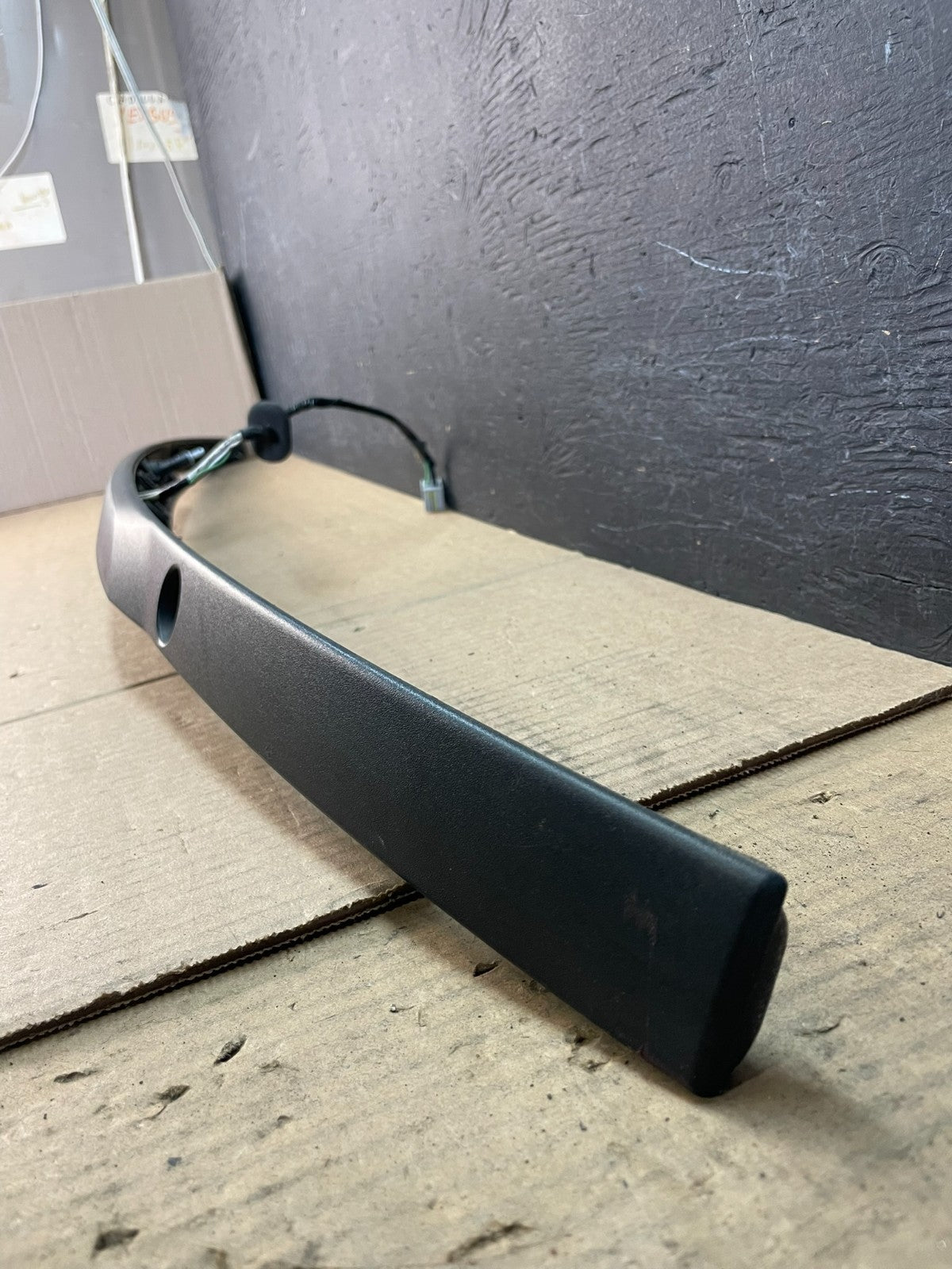 2016-2019 Ford Explorer Interceptor Rear Tailgate Molding With Camera AD0297 DG1