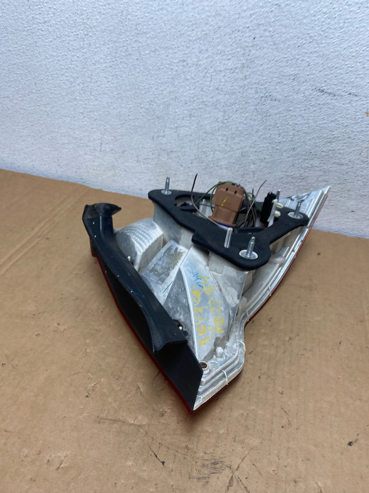 2010 2011 2012 Ford Fusion Left Driver LH Side Tail Light AD2784 LK6
