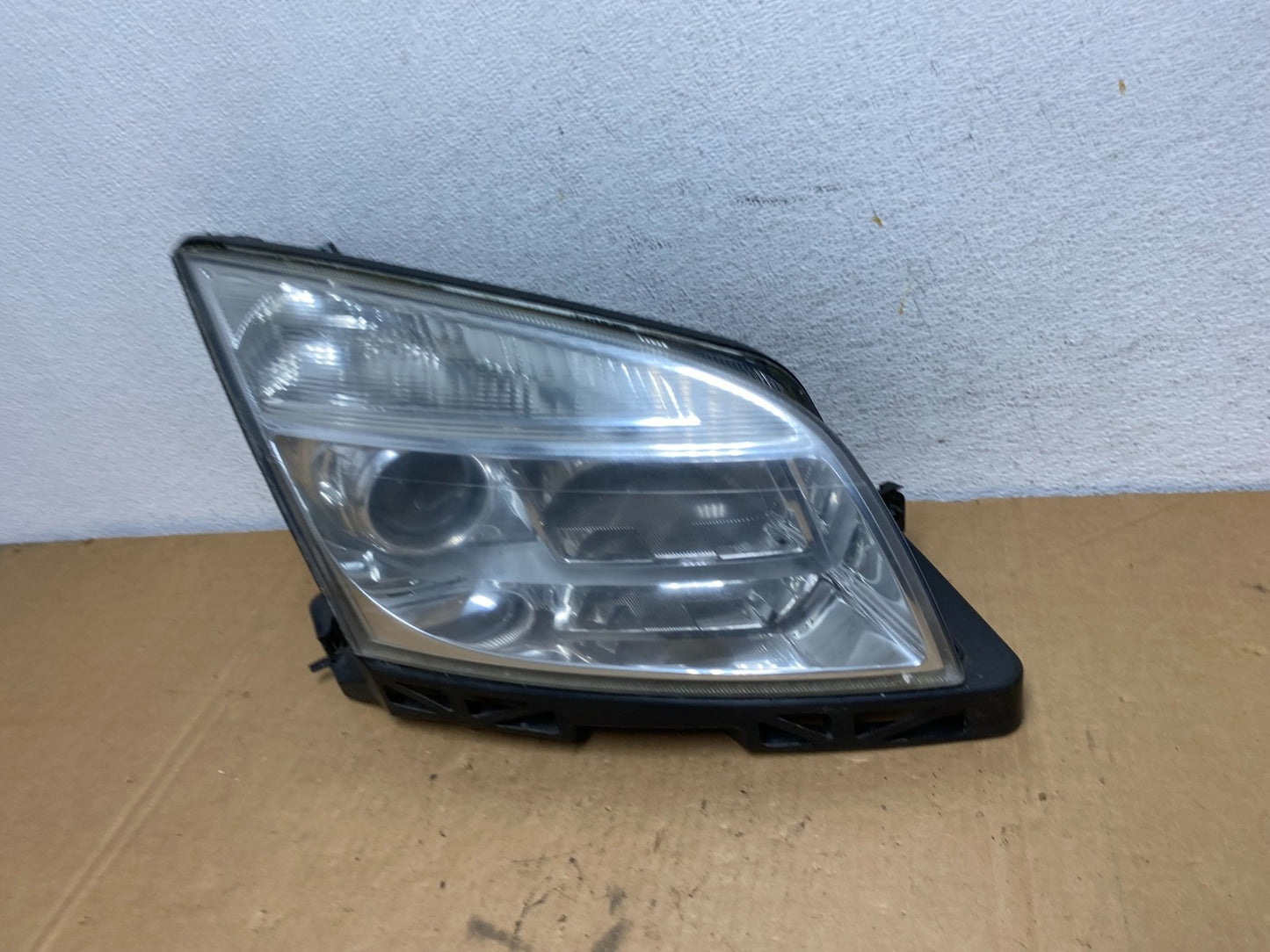 2006 to 2009 Mercury Milan Headlight Right Passenger RH Halogen AD2762 DW1