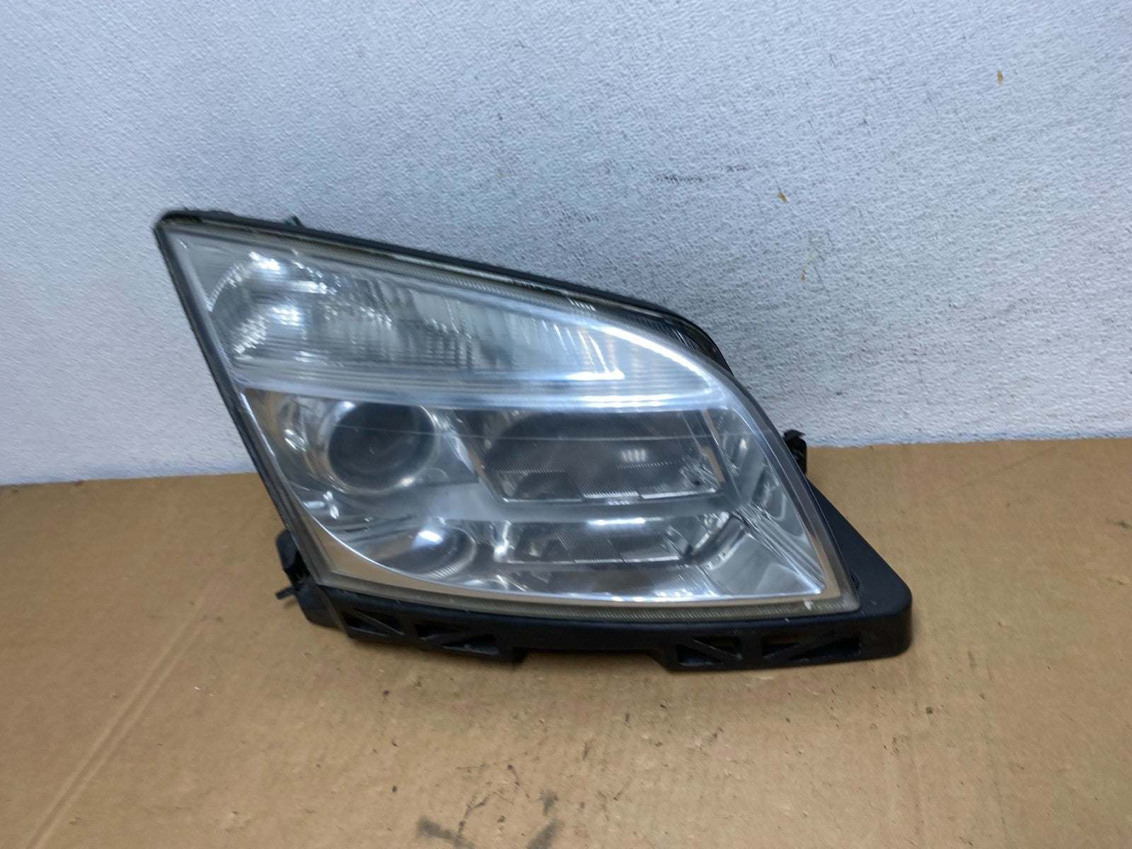 2006 to 2009 Mercury Milan Headlight Right Passenger RH Halogen AD2762 DW1