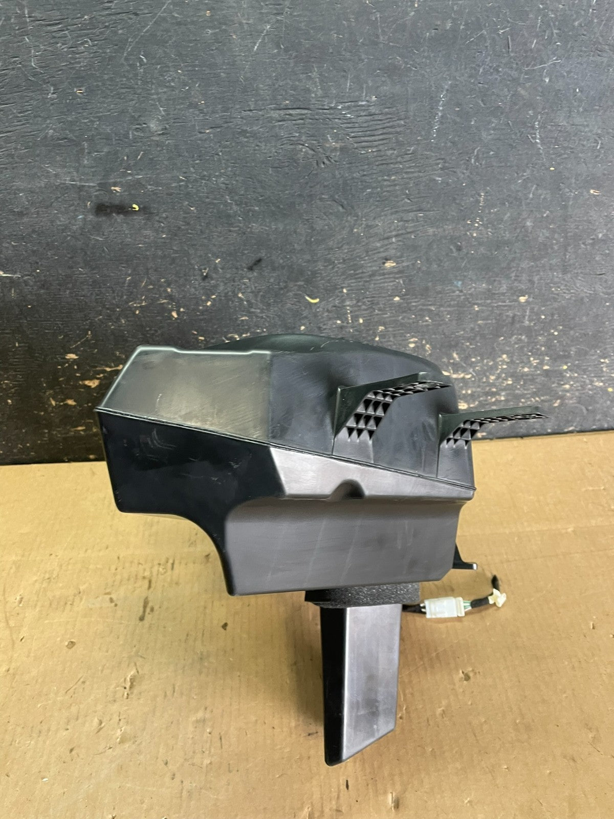 2019 to 2023 Jeep Cherokee Rear Subwoofer Speaker AA22835