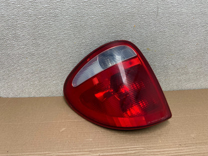 2001 to 2003 Dodge Grand Caravan Left Driver Lh Tail Light Oem AB0984 LK0