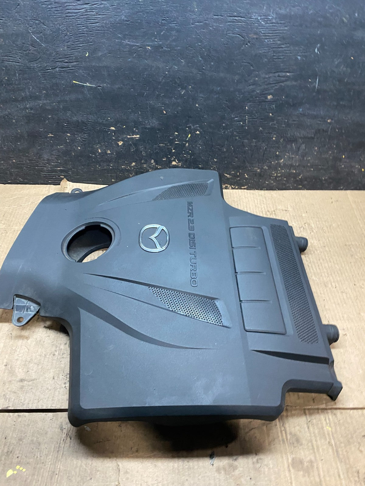 2010 2011 2012 Mazda CX7 CX-7 2.3L Engine Shield Top Cover U6151 DG2