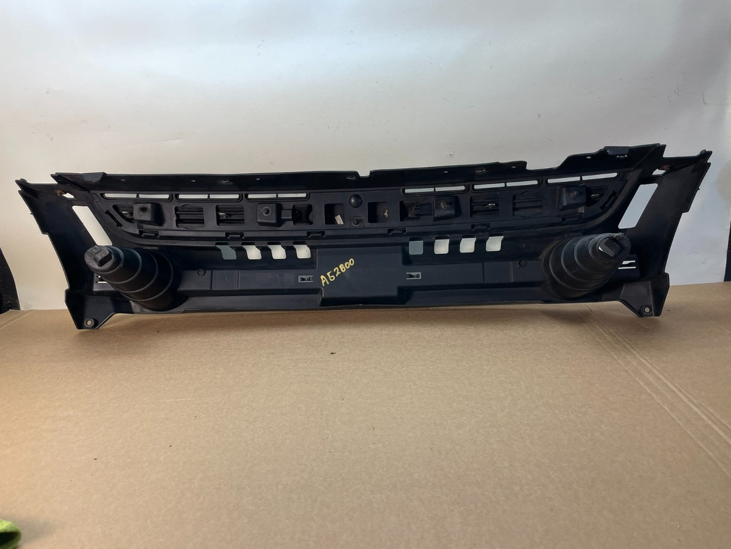 2013 to 2016 Ford Escape Front Upper Grill Grille Mount Panel AG2800 MS3