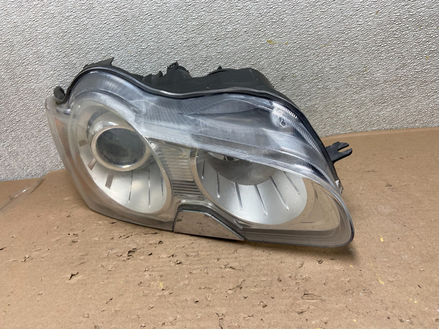 2009 2010 2011 Jaguar XF Right Passenger RH Xenon HID Headlight OEM AB0837 DG1