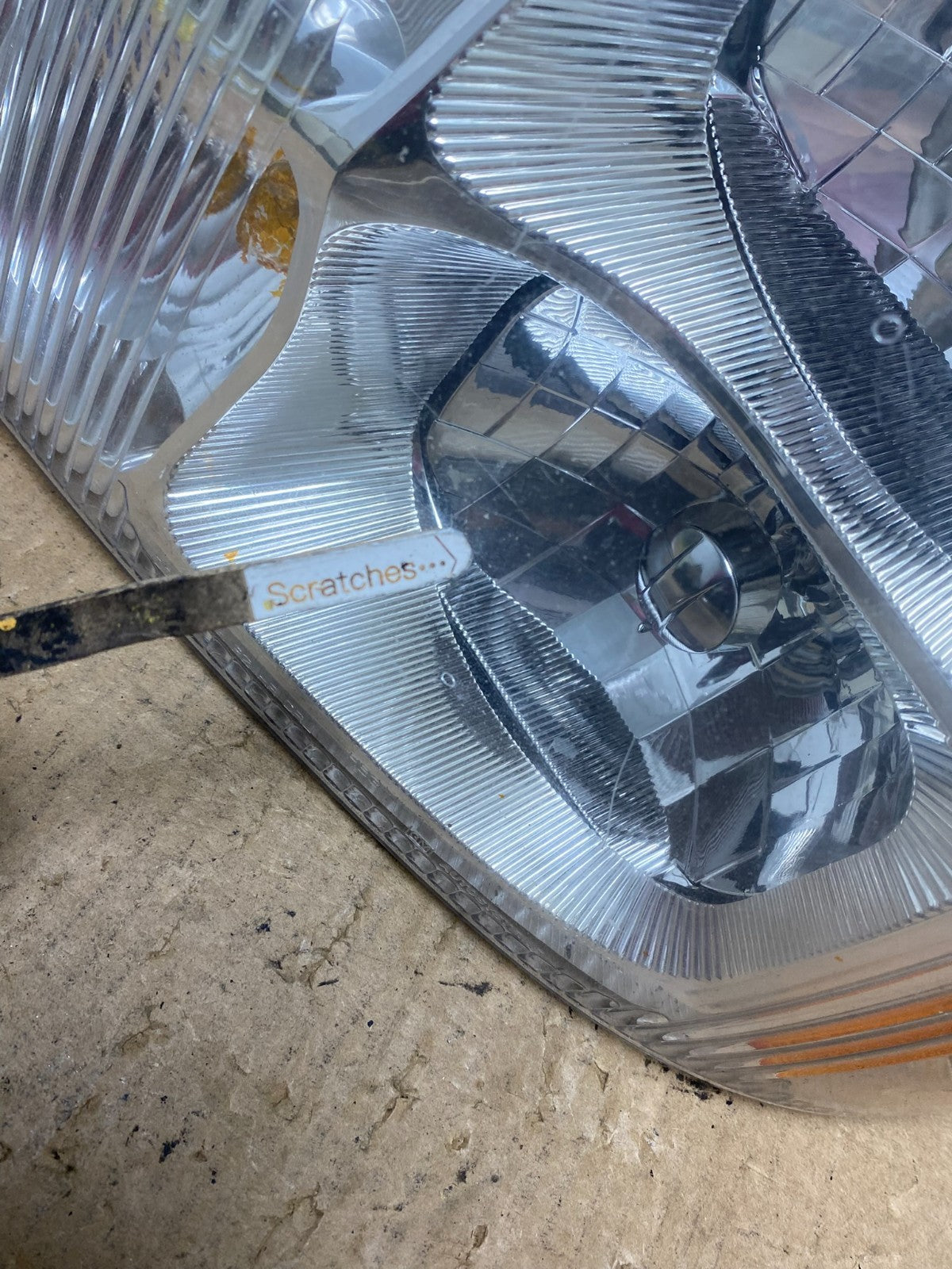 2002 to 2006 Cadillac Escalade Left Driver Lh Xenon HID Headlight AI3554 DW3