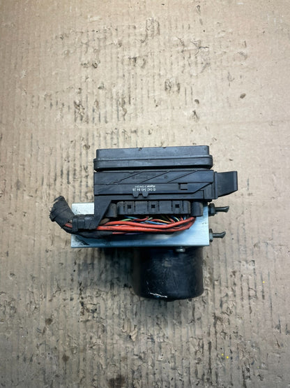 2006 2007 Mercedes C280 C350 ABS Anti Lock Brake Pump Module U9110 DG1