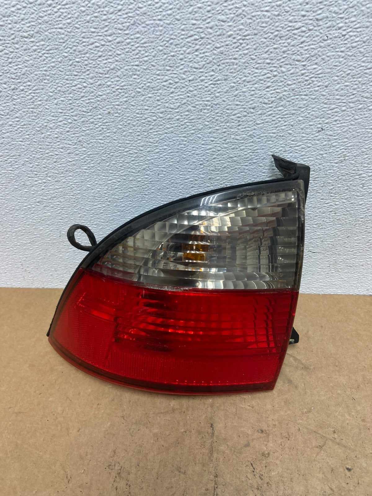 2003 2004 2005 2006 Lincoln Ls Left Driver LH Tail Light Oem AC3458 DW0